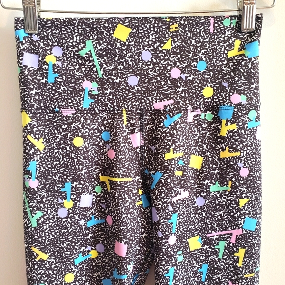 Beach Riot Sport Woman Leggings Black Bright Flex Colors Luxury Quality Med NWT - Picture 3 of 8